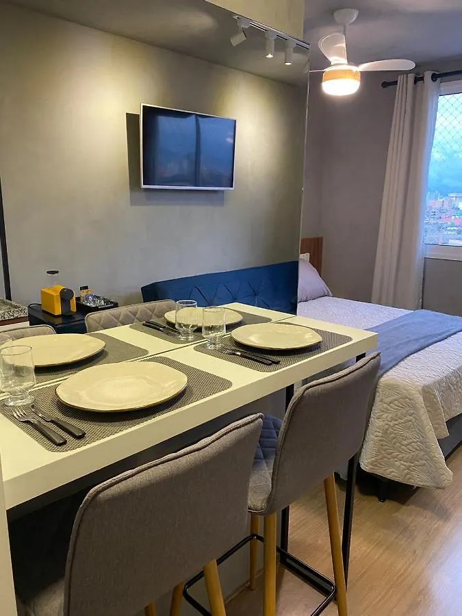 Maravilhoso Apartamento Em Frente Ao Metro Bras ! Σάο Πάολο